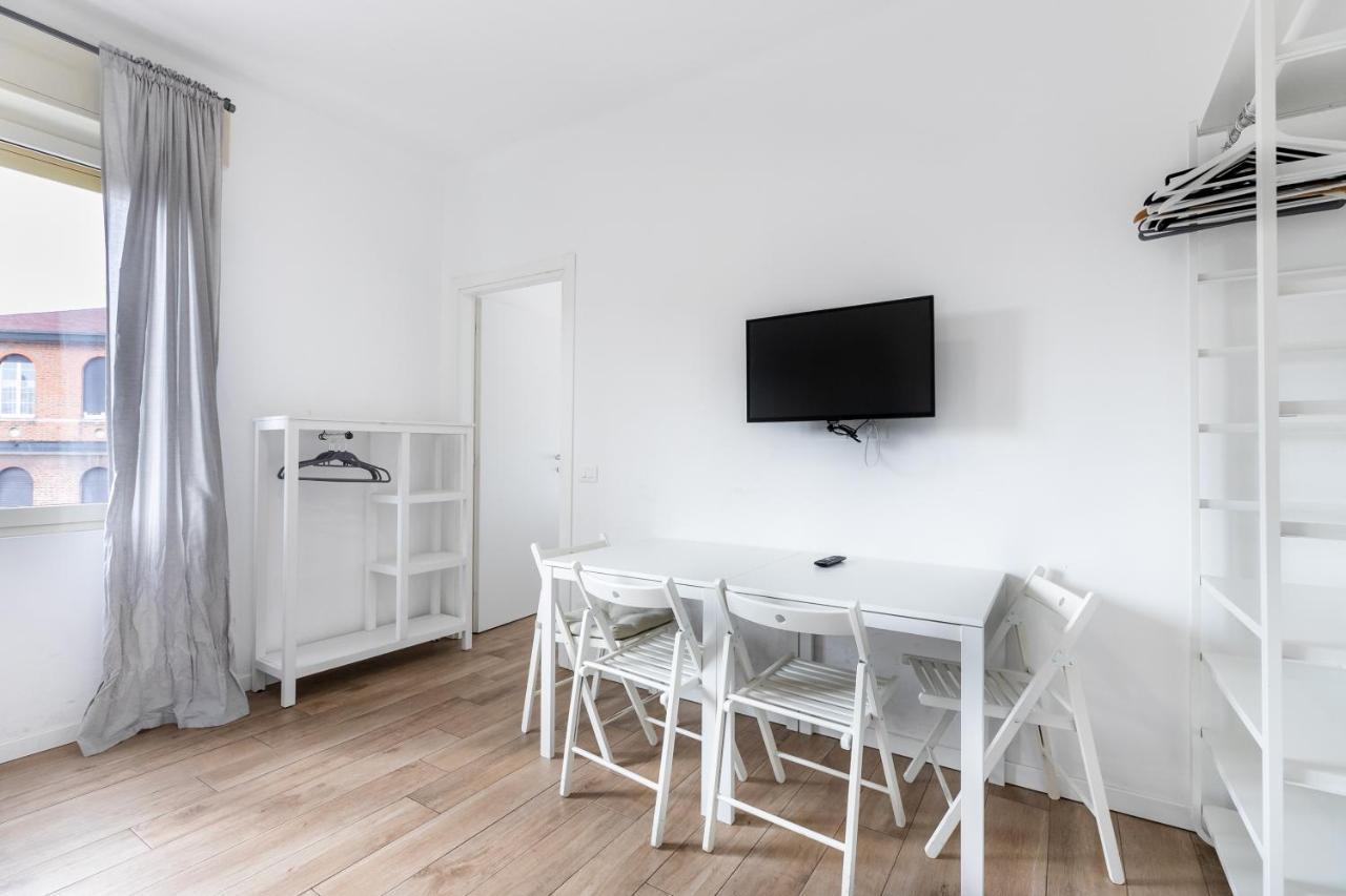 ミラノAlessia'S Flat - Politecnico Bovisaアパートメント エクステリア 写真